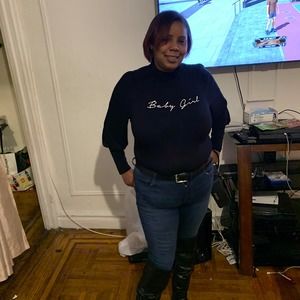 Meet your Posher, Tania